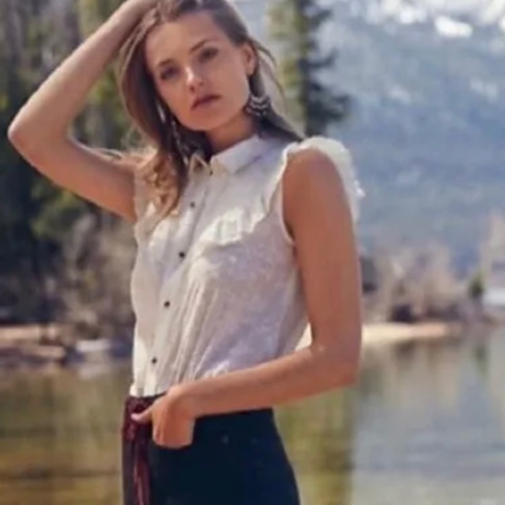 NWT Maeve windflower ivory top